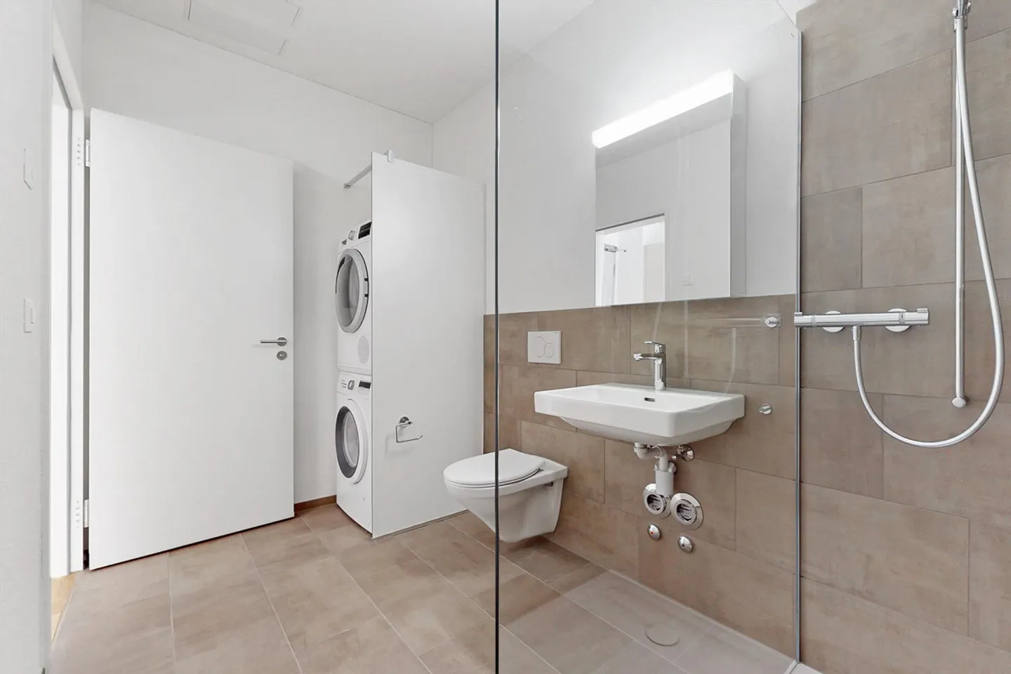 La tua nuova casa vicino alle cascate del Reno - Foto 7 di 8