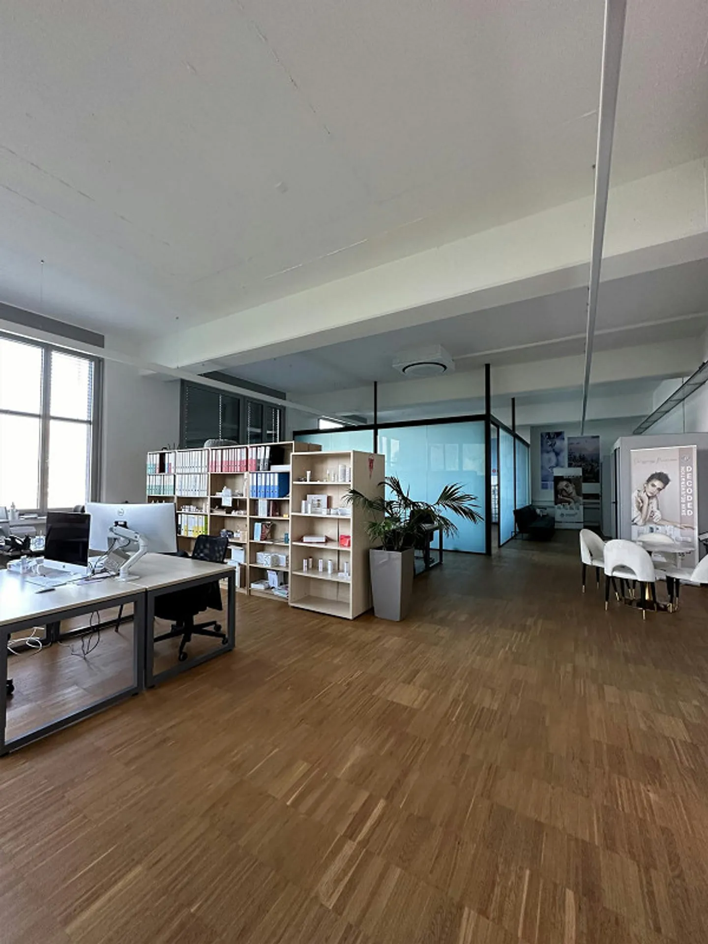 Charmante Büroräumlichkeit - Foto 10 von 13