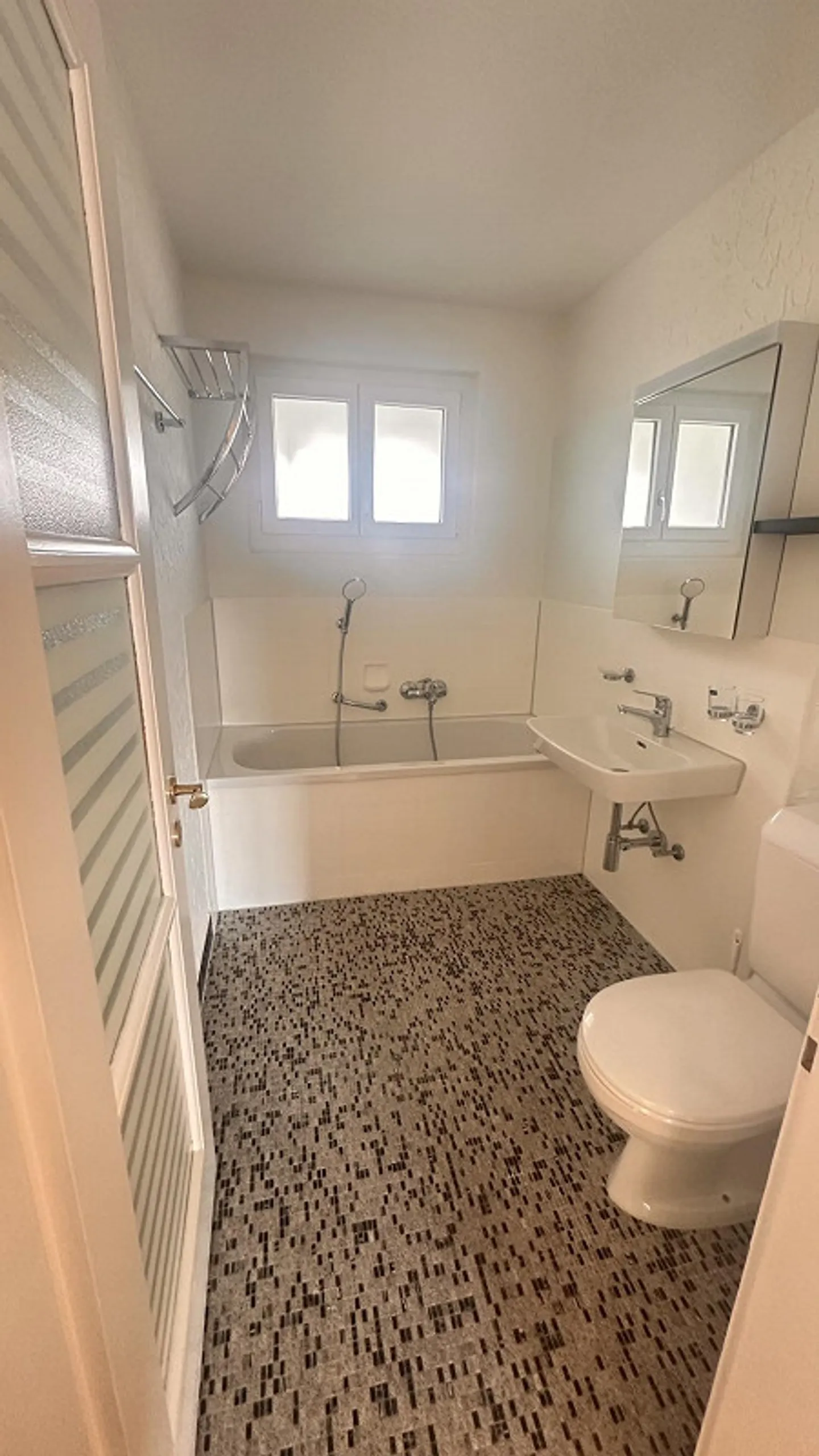 Stilvolles Apartment mit Galerie - Foto 4 von 9