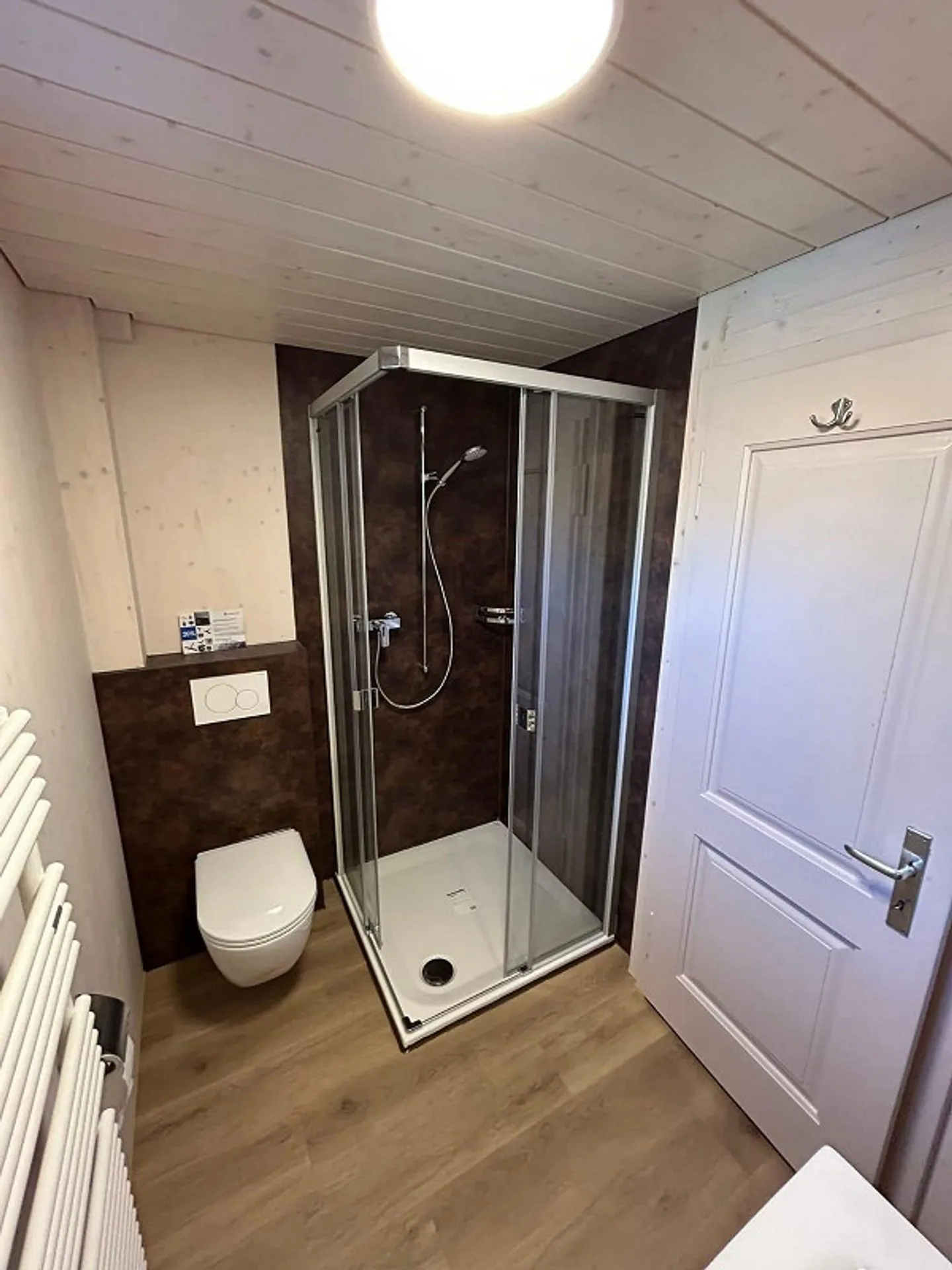 Very large and bright 2.5-room apartment. Quiet yet centrally located. - Photo 6 of 8