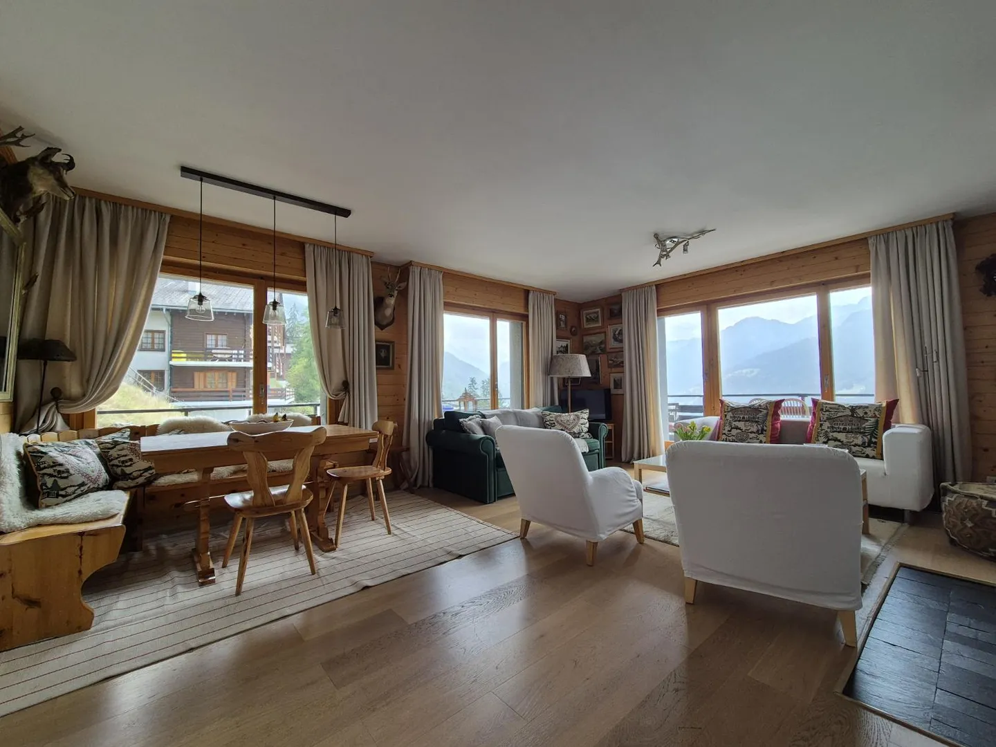 4.5 Room Apartment - Photo 1 of 15