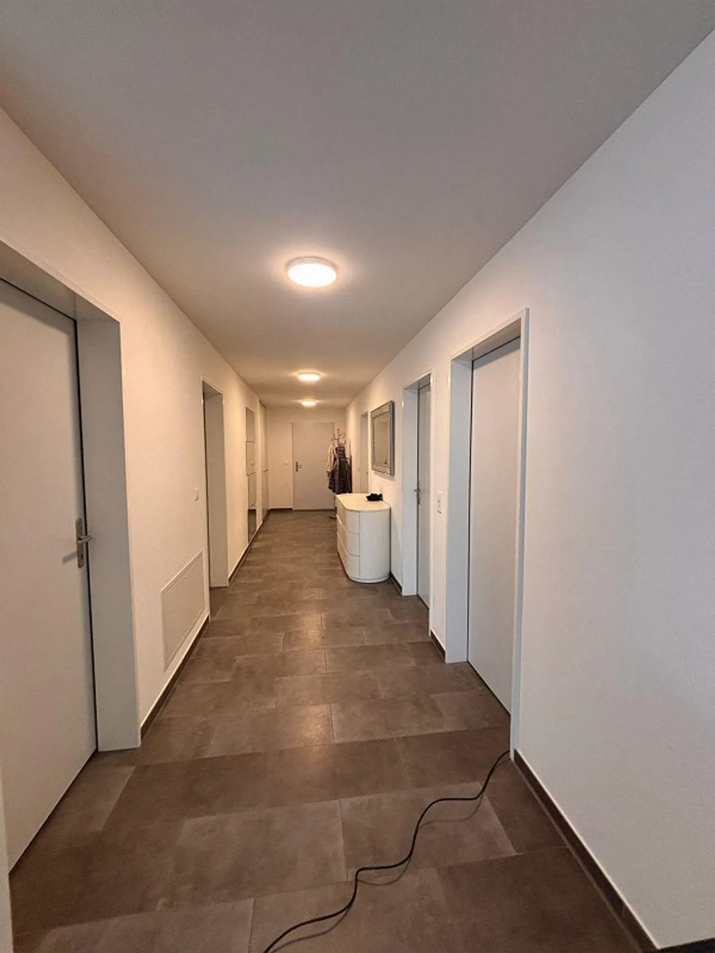 4.5 Zimmerwohnung in Wilen b. Wollerau - Foto 3 von 9