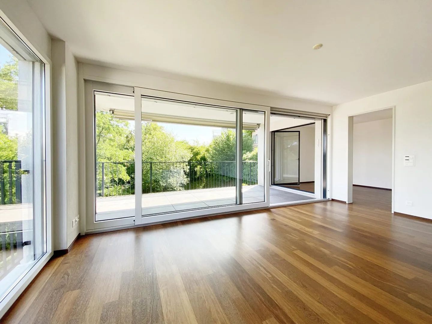 Appartement 4,5 pièces avec vue - Photo 2 sur 9