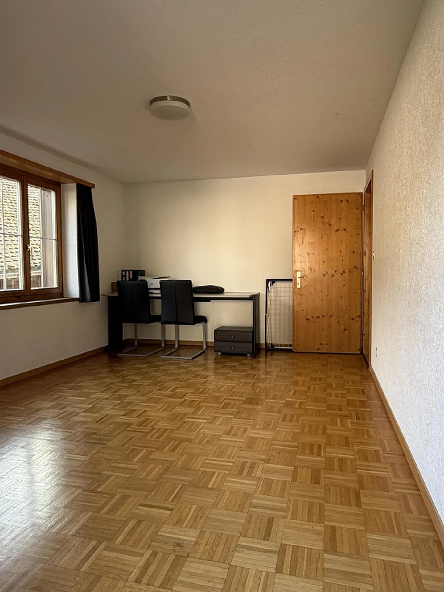 Grosszügige Wohnung mit zwei Balkonen - Foto 11 von 22