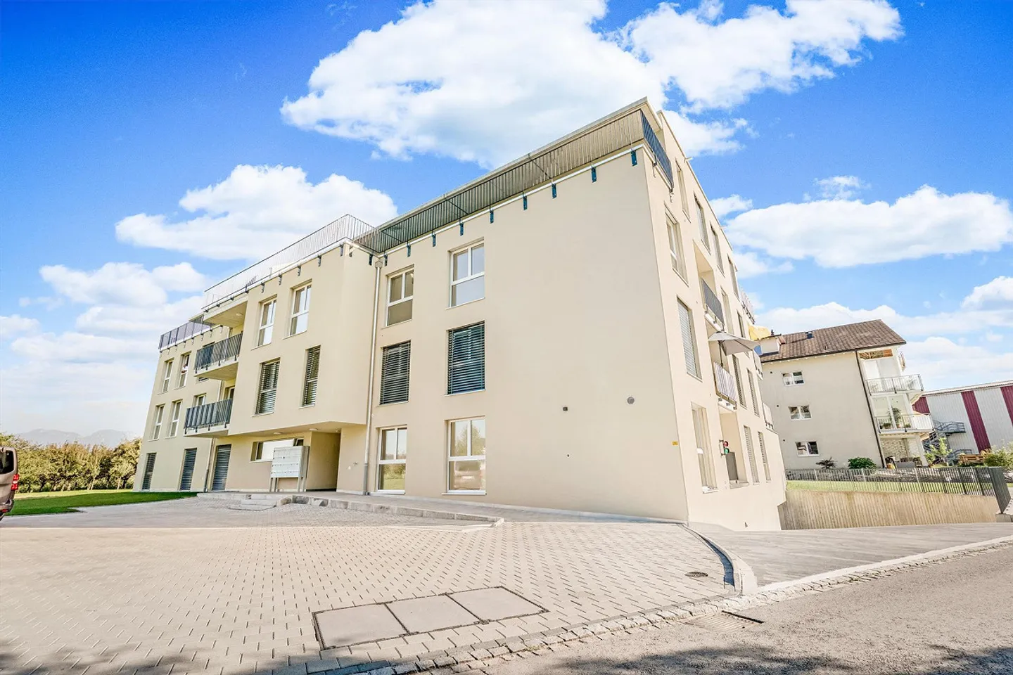 Living with a view of greenery - Photo 11 of 11