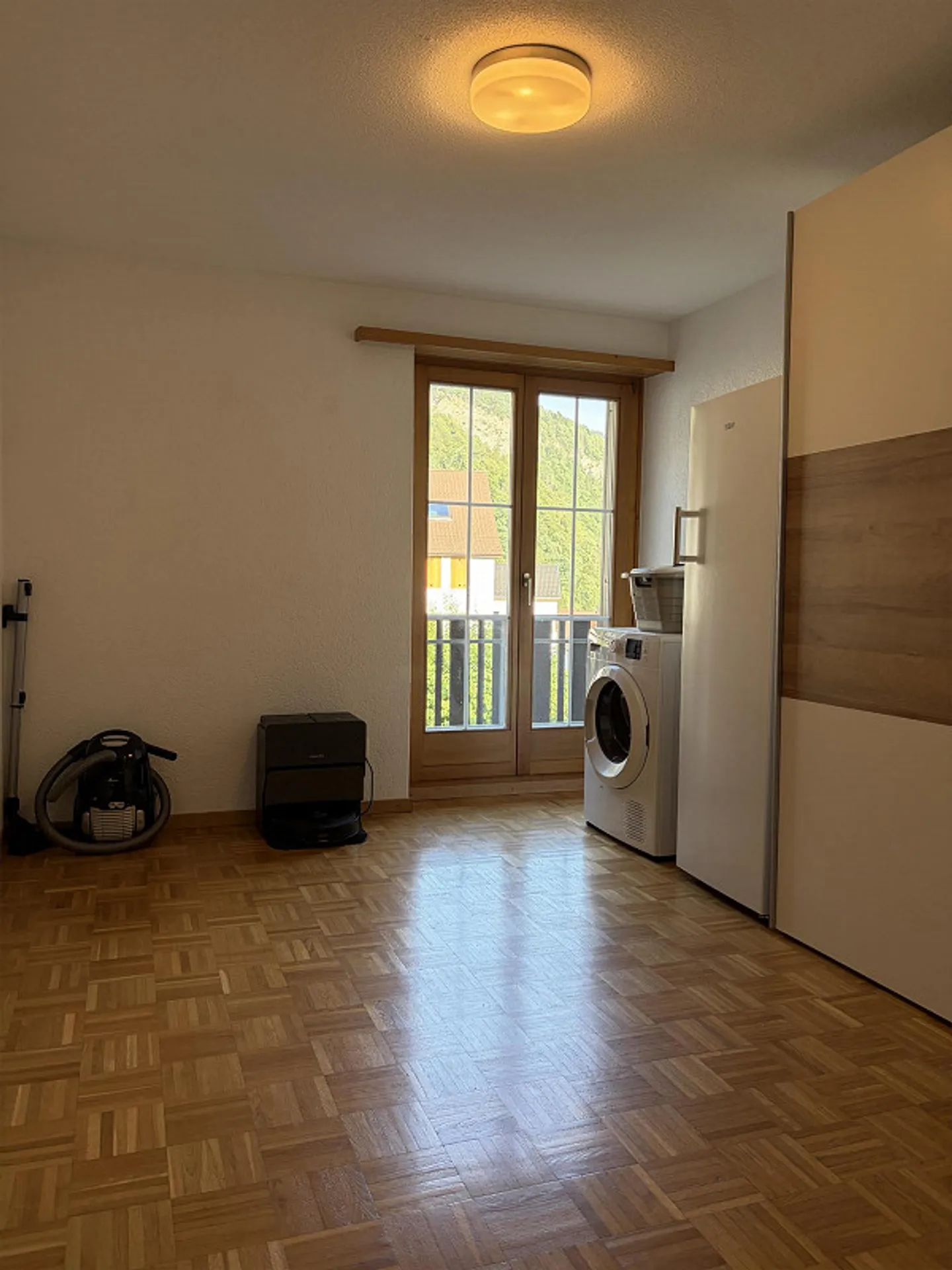 Grosszügige Wohnung mit zwei Balkonen - Foto 15 von 22