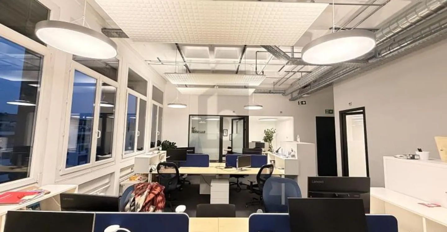 Espace de Bureau Indépendant à Genève - Photo 2 sur 4