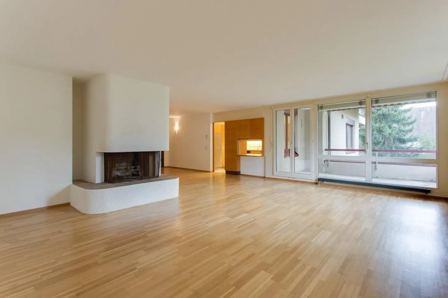 Charmante Wohnung in Zürich Witikon - Foto 2 von 10