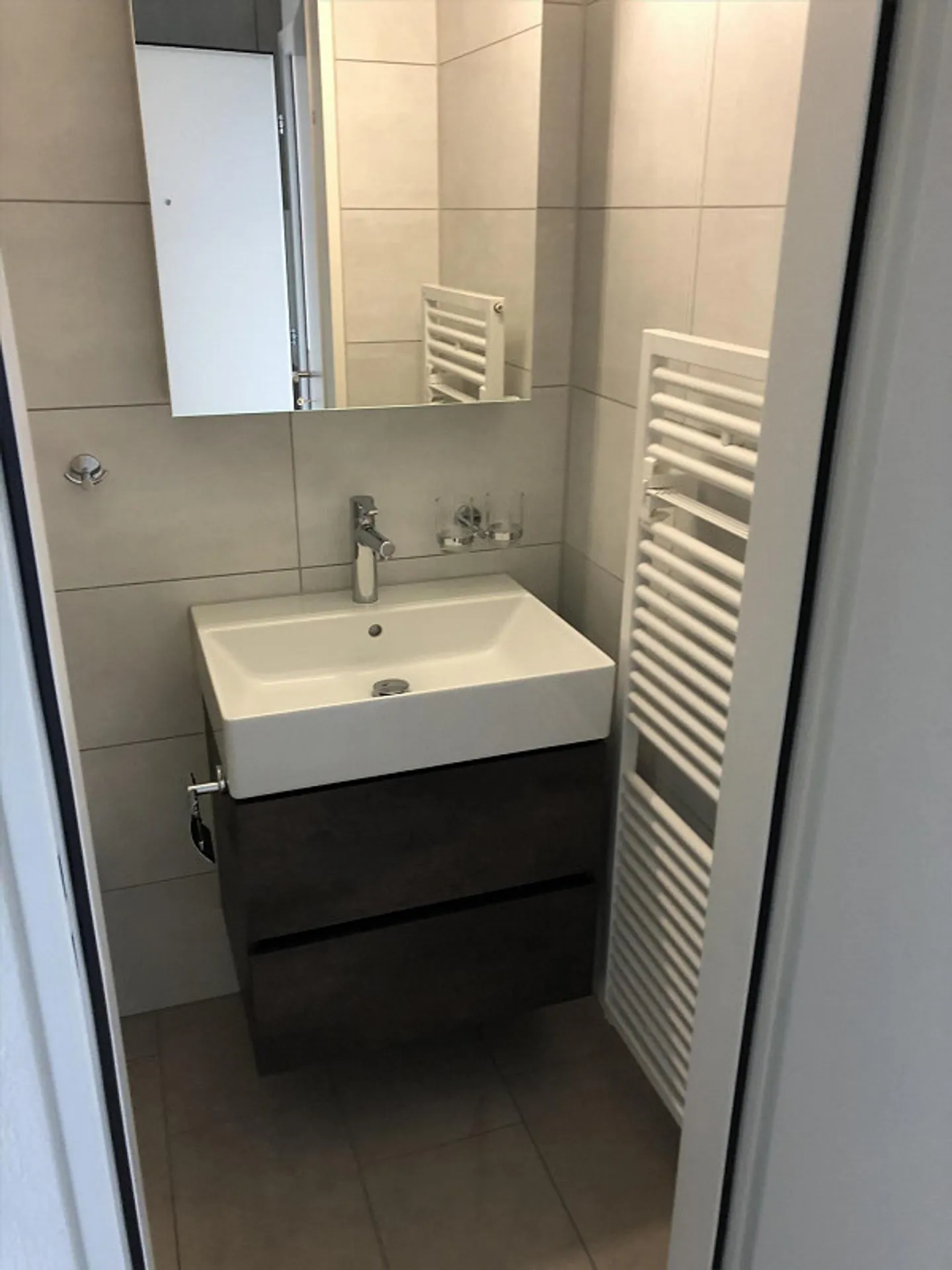 Perfect for singles! - Photo 4 of 7