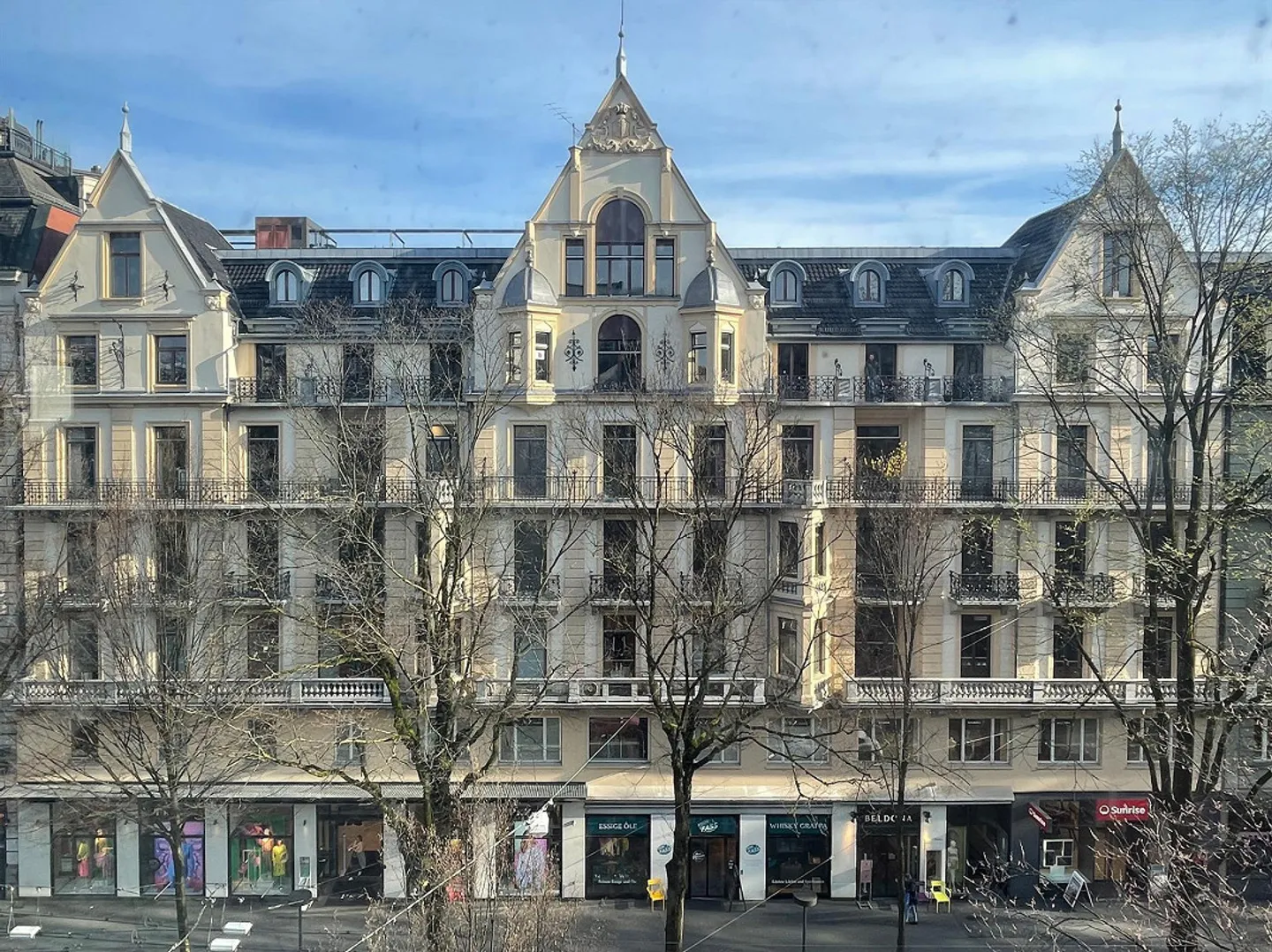 Spazio ufficio in subaffitto a Lucerna - Foto 1 di 5