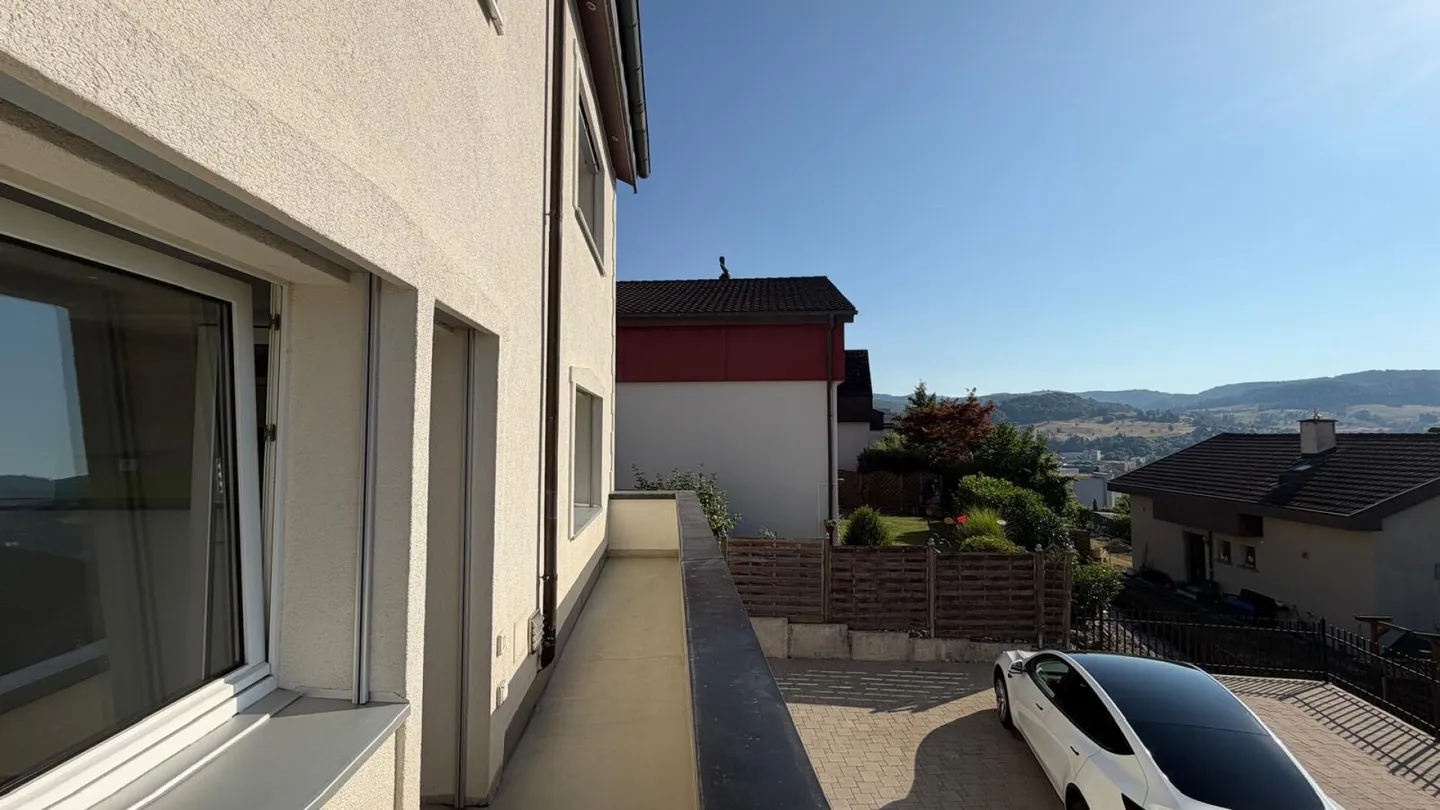 Maison familiale neuve avec vue imprenable - Complètement rénovée - Utilisation polyvalente - Emplacement familial - Photo 18 sur 26
