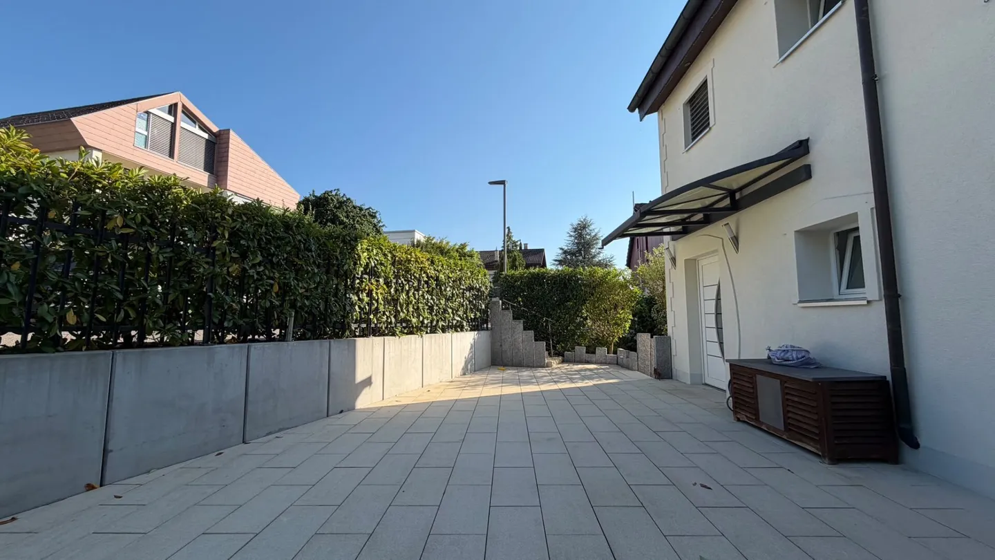Maison familiale neuve avec vue imprenable - Complètement rénovée - Utilisation polyvalente - Emplacement familial - Photo 21 sur 26