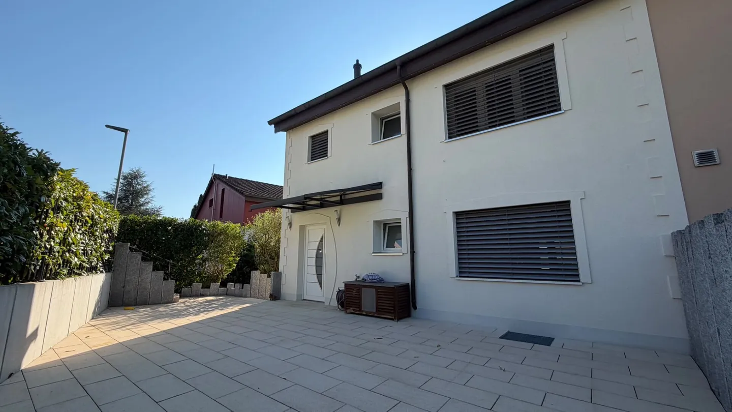 Maison familiale neuve avec vue imprenable - Complètement rénovée - Utilisation polyvalente - Emplacement familial - Photo 22 sur 26