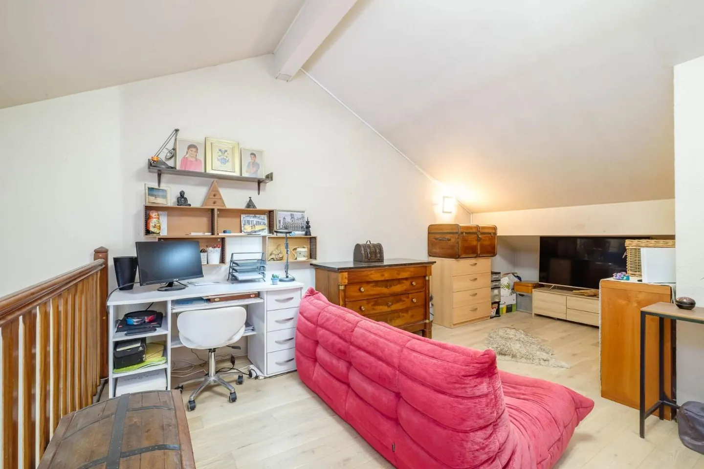 Schöne Penthouse in ruhiger Lage mit Aussicht - Foto 8 von 12