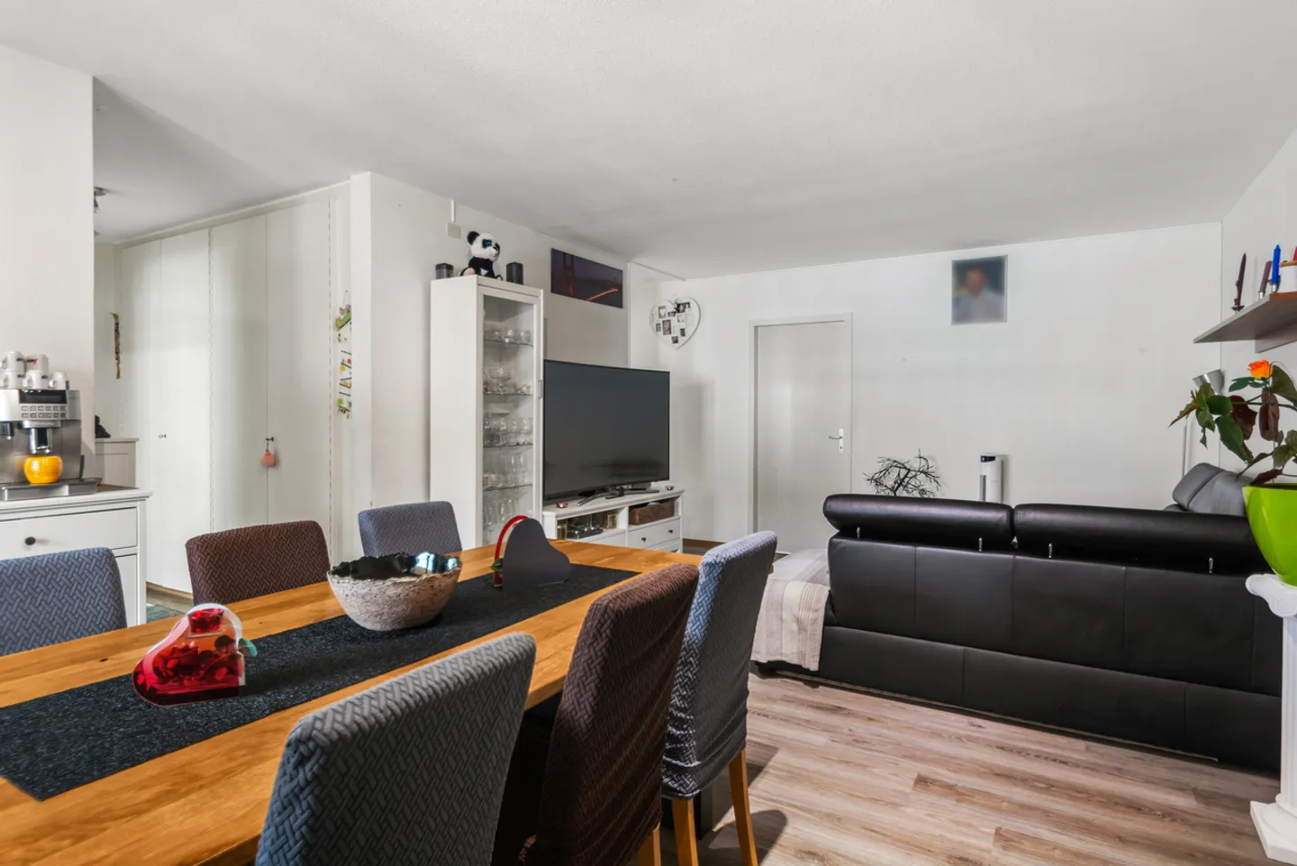 Wohnung mit 4.5 Zimmern - Foto 2 von 3