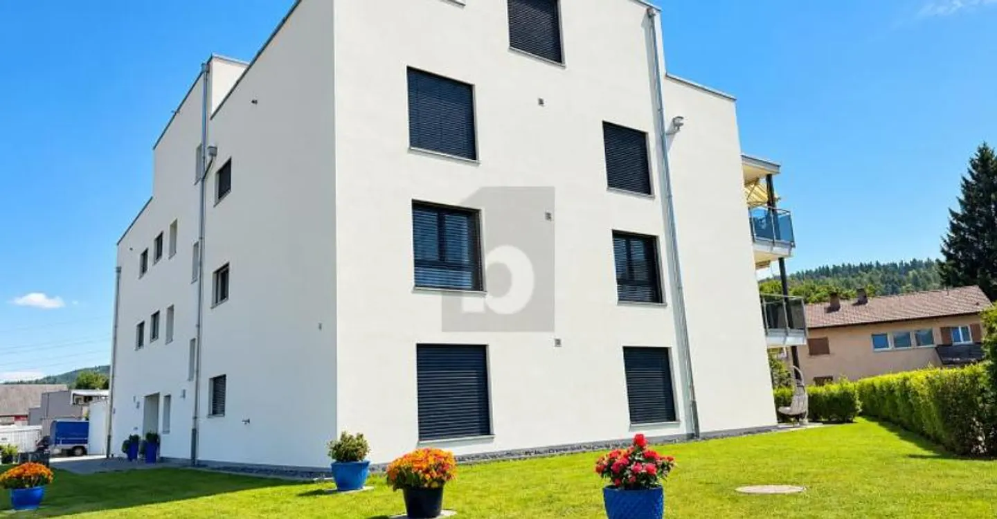 115 M² Espace de Vie avec Terrasse de Jardin de 20 M² - Photo 1 sur 5