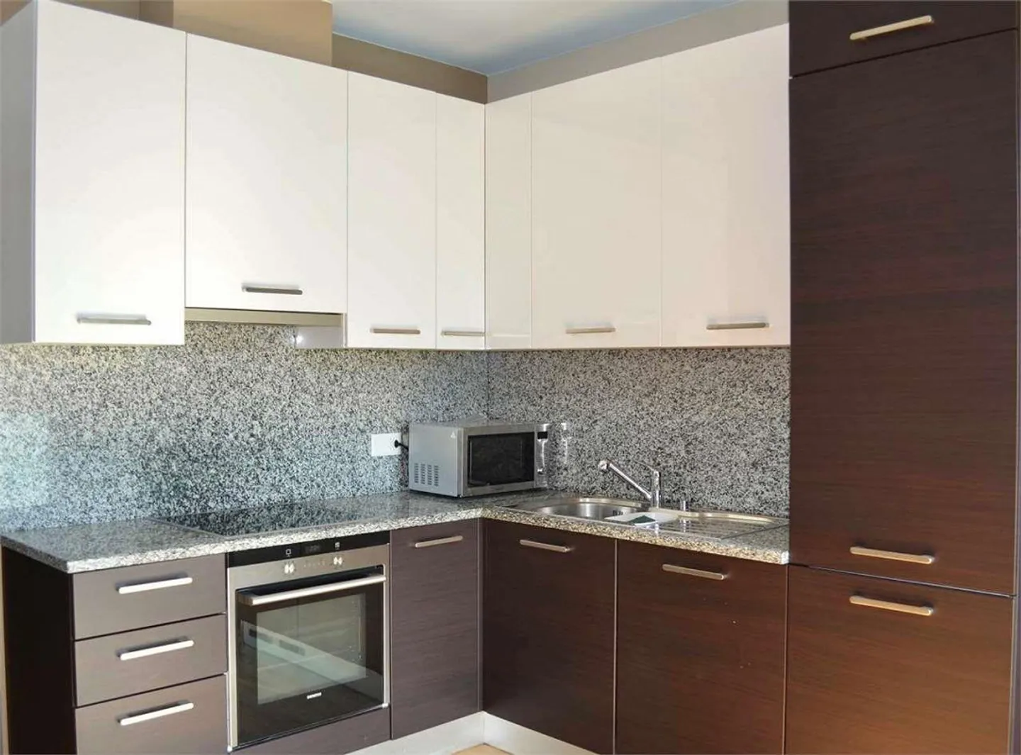 Appartement de 3,5 pièces à Molino Nuovo avec terrasse - Photo 4 sur 8