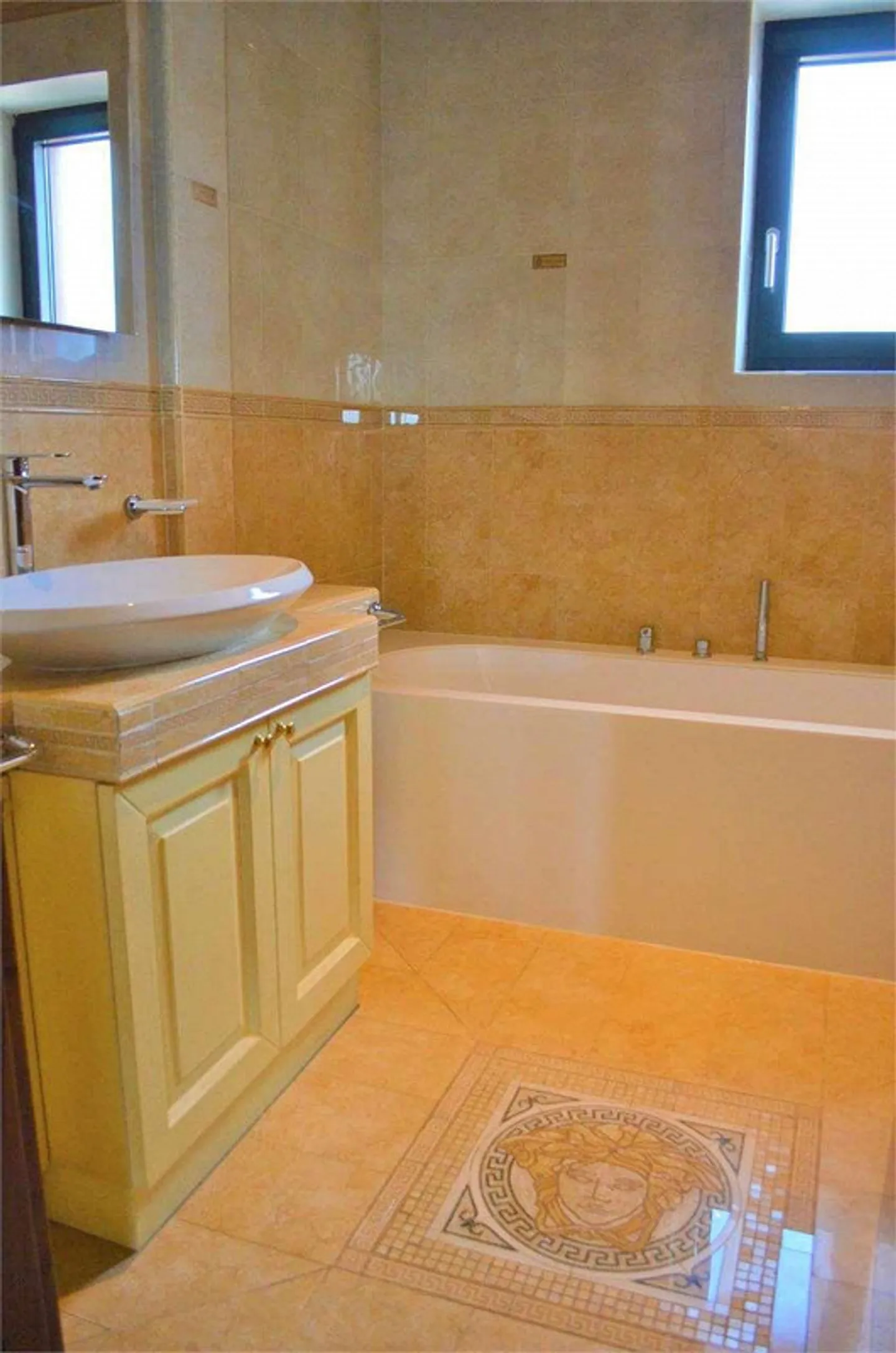 Appartement de 3,5 pièces à Molino Nuovo avec terrasse - Photo 8 sur 8