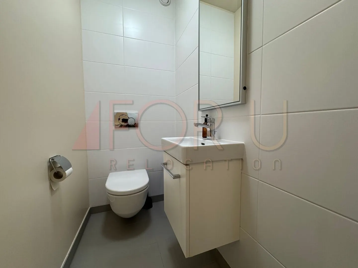 Furnished Garden-Level Apartment - Photo 11 of 15