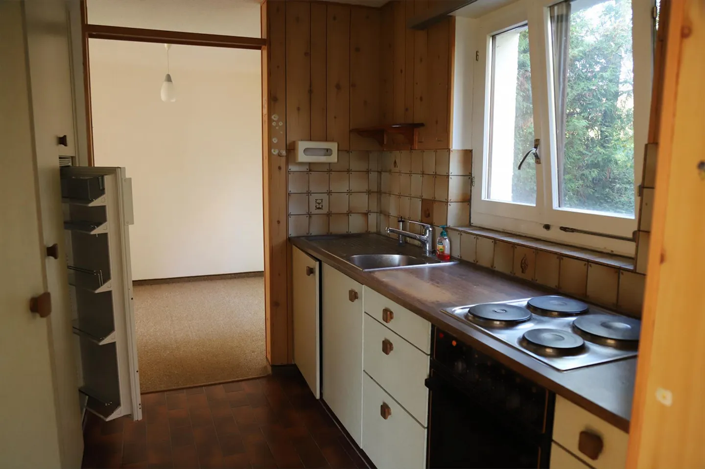 Charming 5.5 Room Single-Family House (Semi-Detached) - Photo 5 of 7