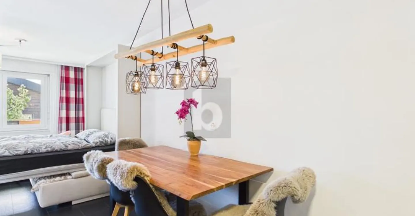 Charming Vacation Apartment - Photo 3 of 5