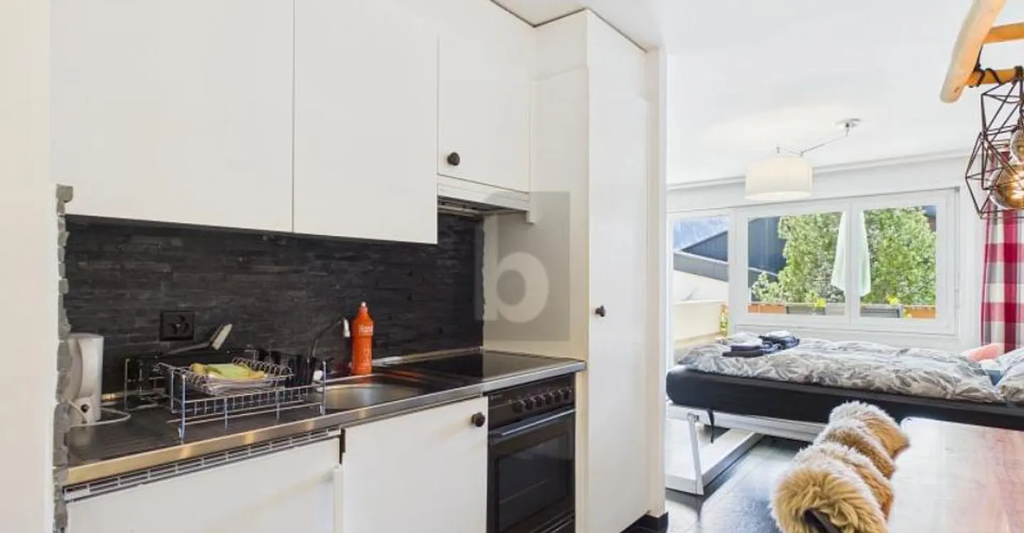 Charming Vacation Apartment - Photo 4 of 5