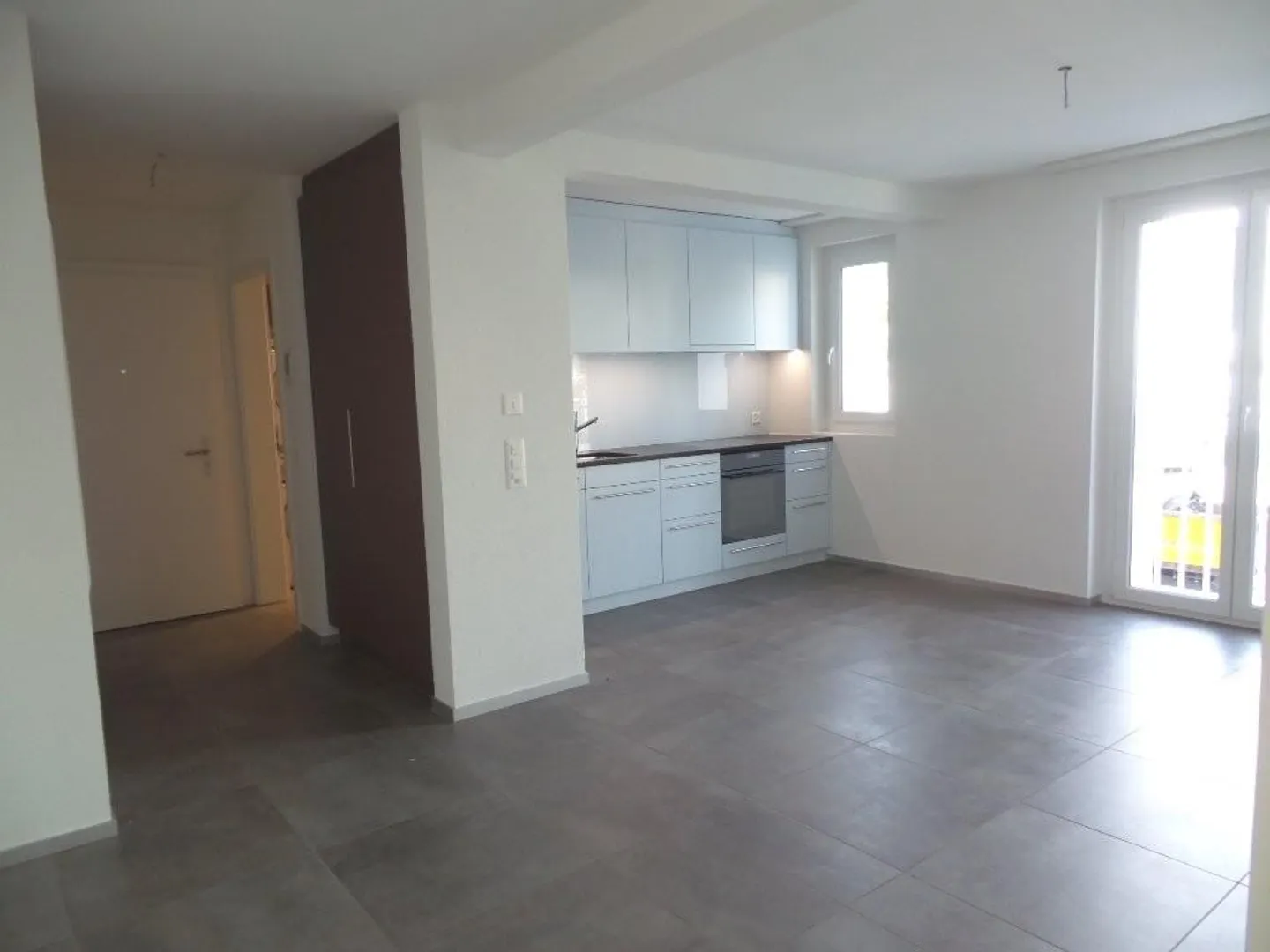 Geräumige Wohnung in Wettingen - Foto 2 von 9