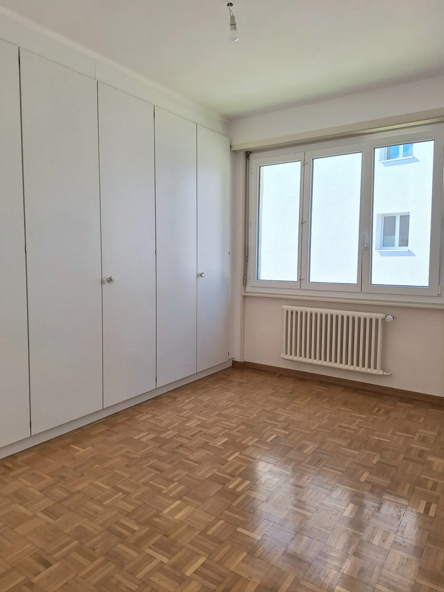 Esclusività 3,5 stanze, balconi, tranquillo, vista panoramica, parcheggio - Foto 6 di 13