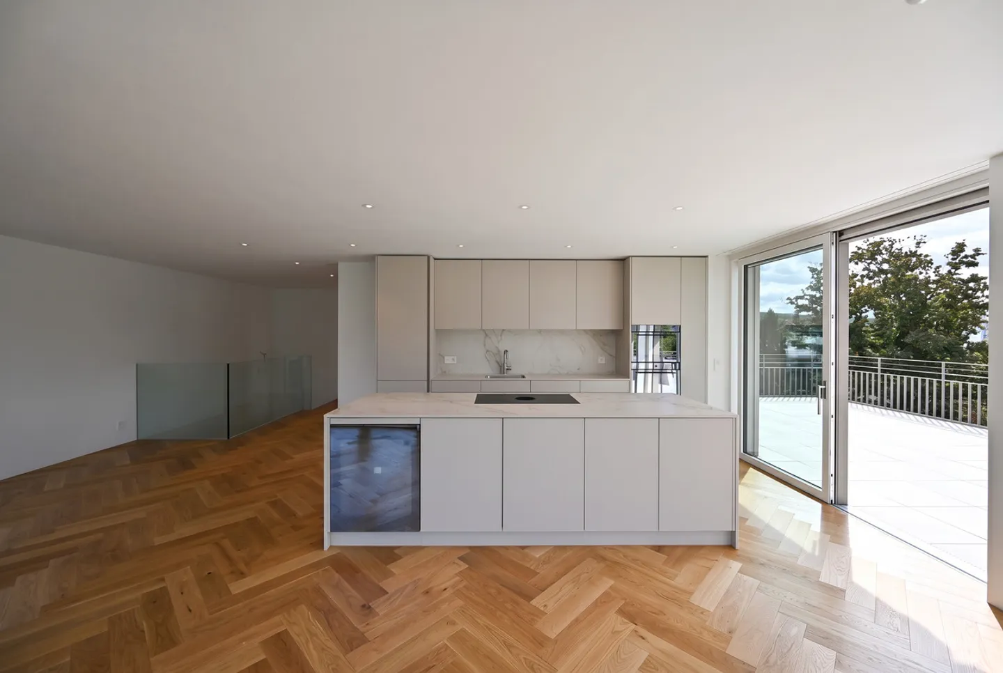 SKY RESIDENCE. ARCHITECTURE. FLEXIBILITY. - Photo 5 of 15