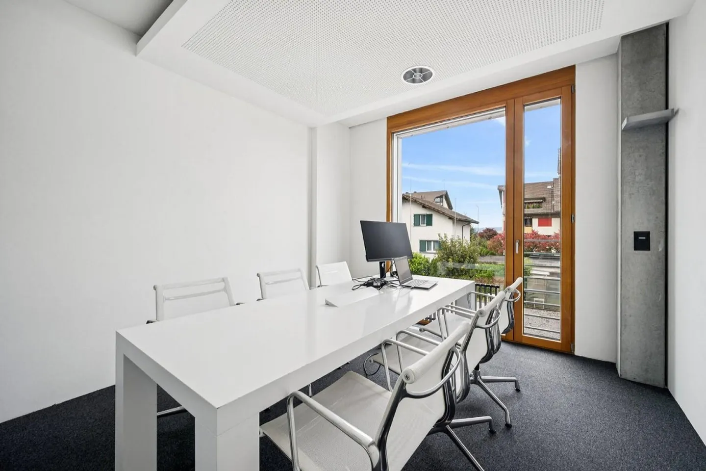 Bureau attrayant dans un emplacement de choix - Photo 4 sur 9
