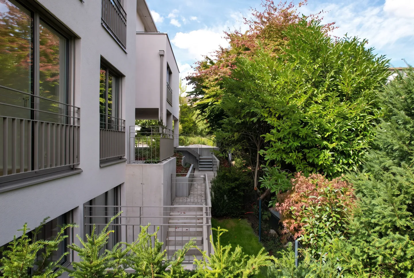 SKY RESIDENCE. ARCHITECTURE. FLEXIBILITY. - Photo 14 of 15