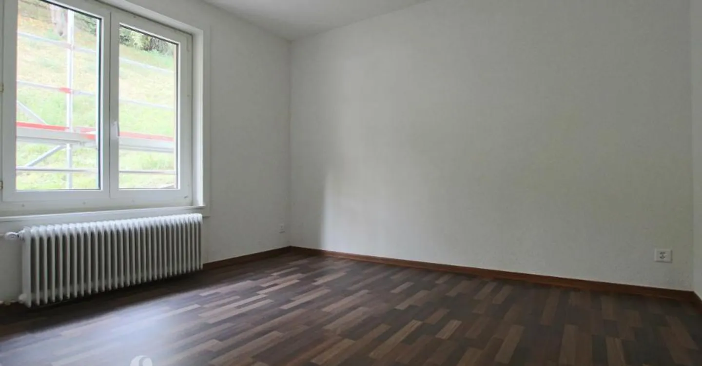 3-room apartment on the ground floor - Photo 3 of 6