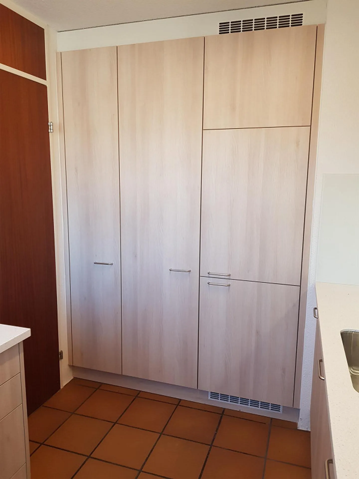 Large, renovated 4 1/2 room apartment on the 1st floor - Photo 6 of 11