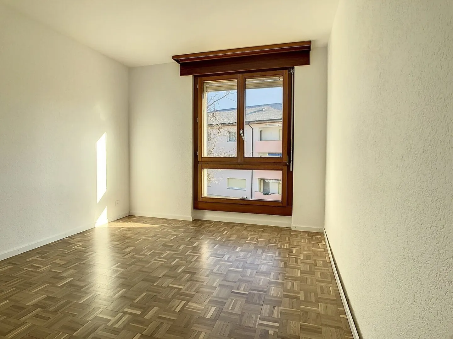 Charmant Appartement Rénové - Photo 6 sur 13