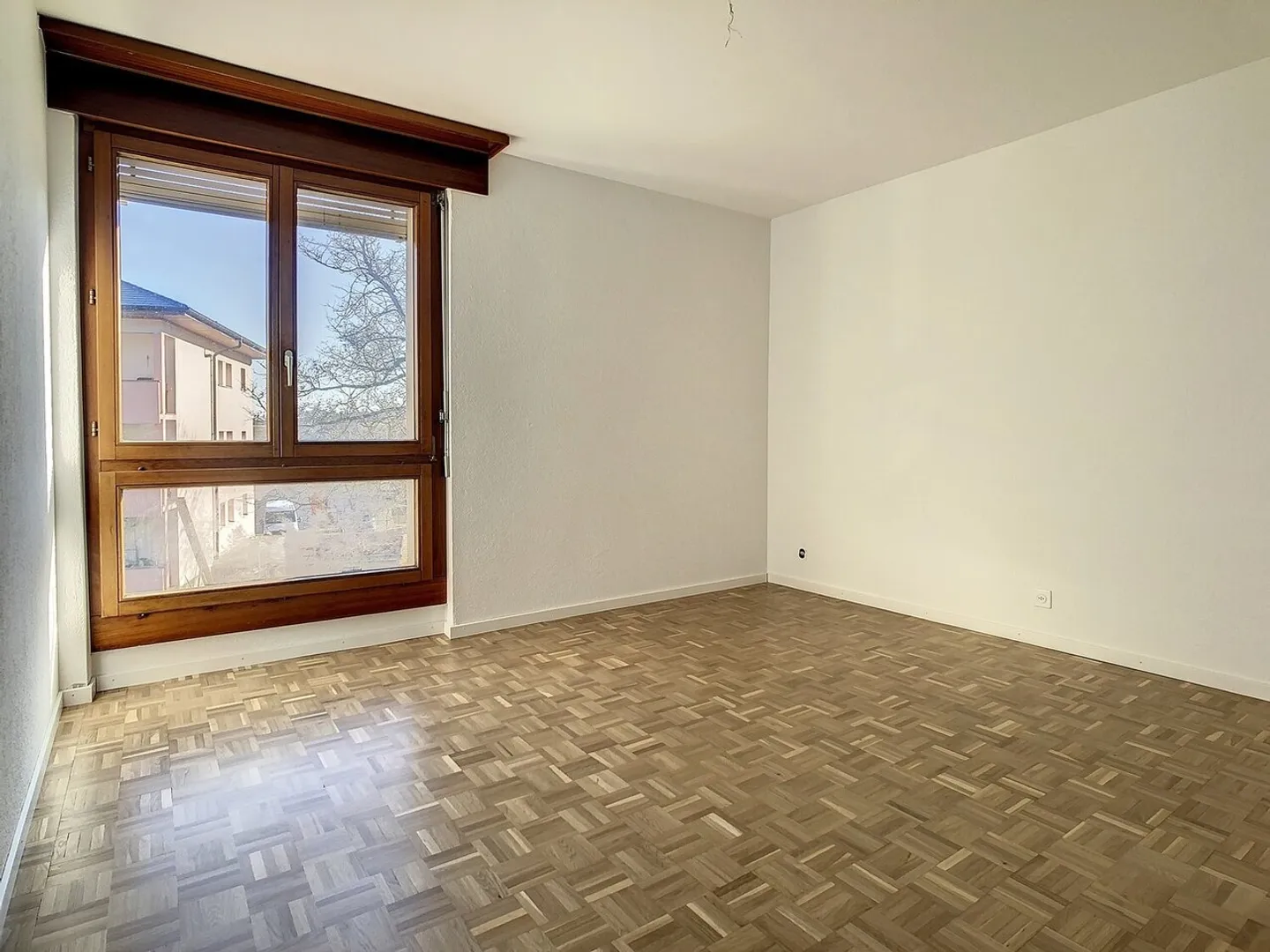 Charmant Appartement Rénové - Photo 7 sur 13