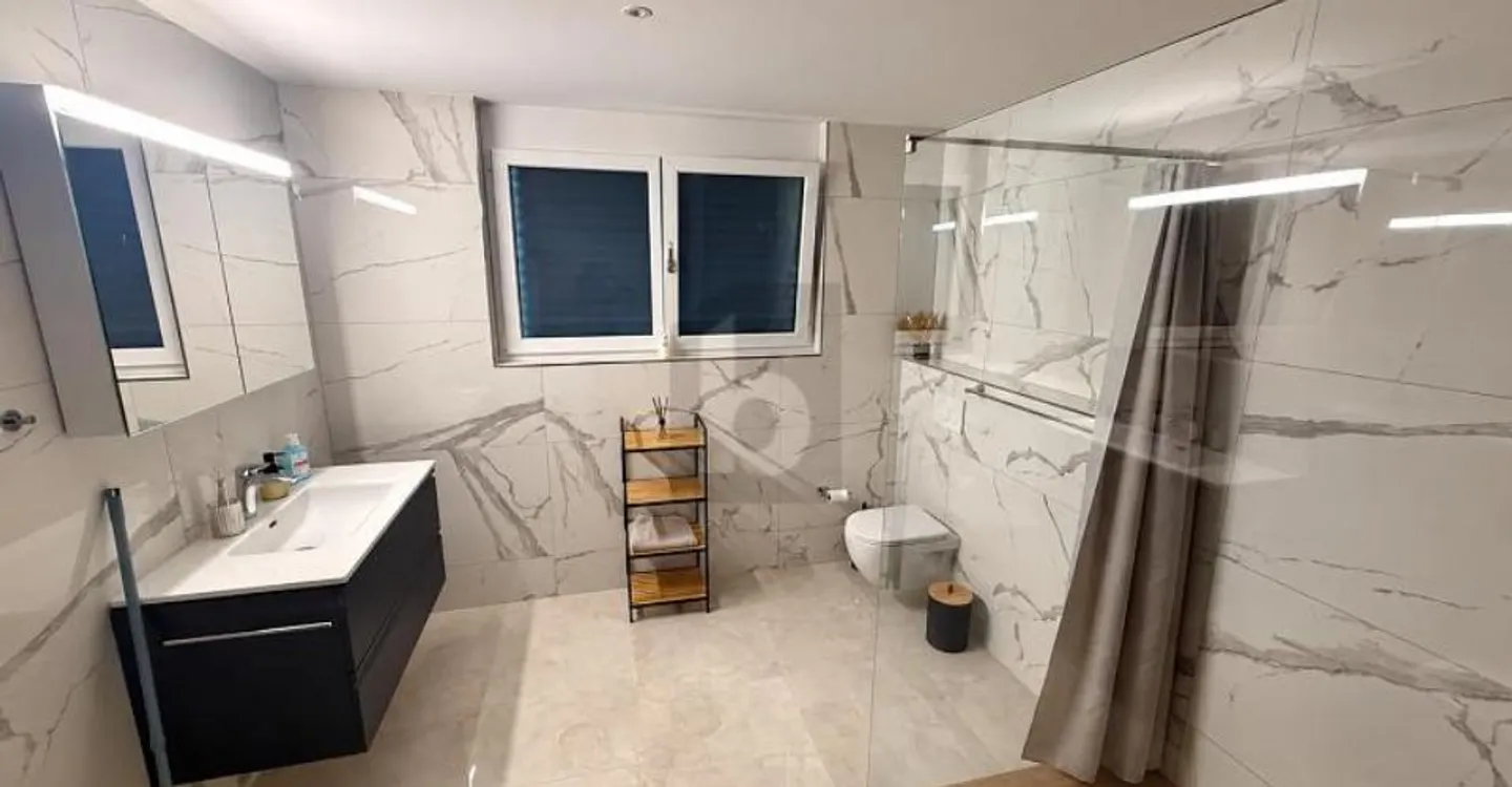115 M² Espace de Vie avec Terrasse de Jardin de 20 M² - Photo 4 sur 5