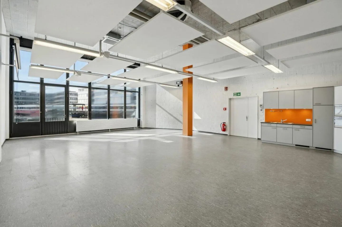 2,70m² di spazi commerciali moderni e di alta qualità al piano terra - Foto 6 di 11