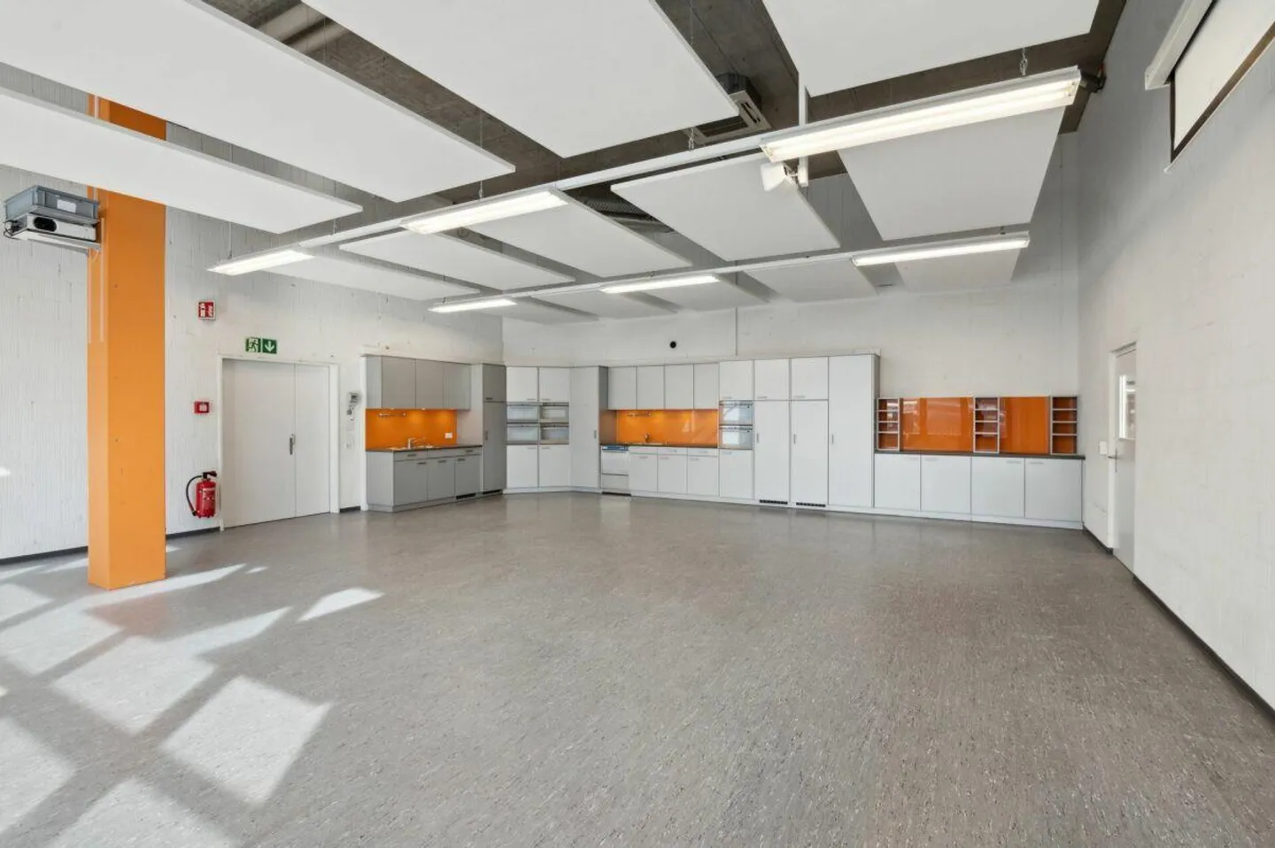 2,70m² di spazi commerciali moderni e di alta qualità al piano terra - Foto 7 di 11