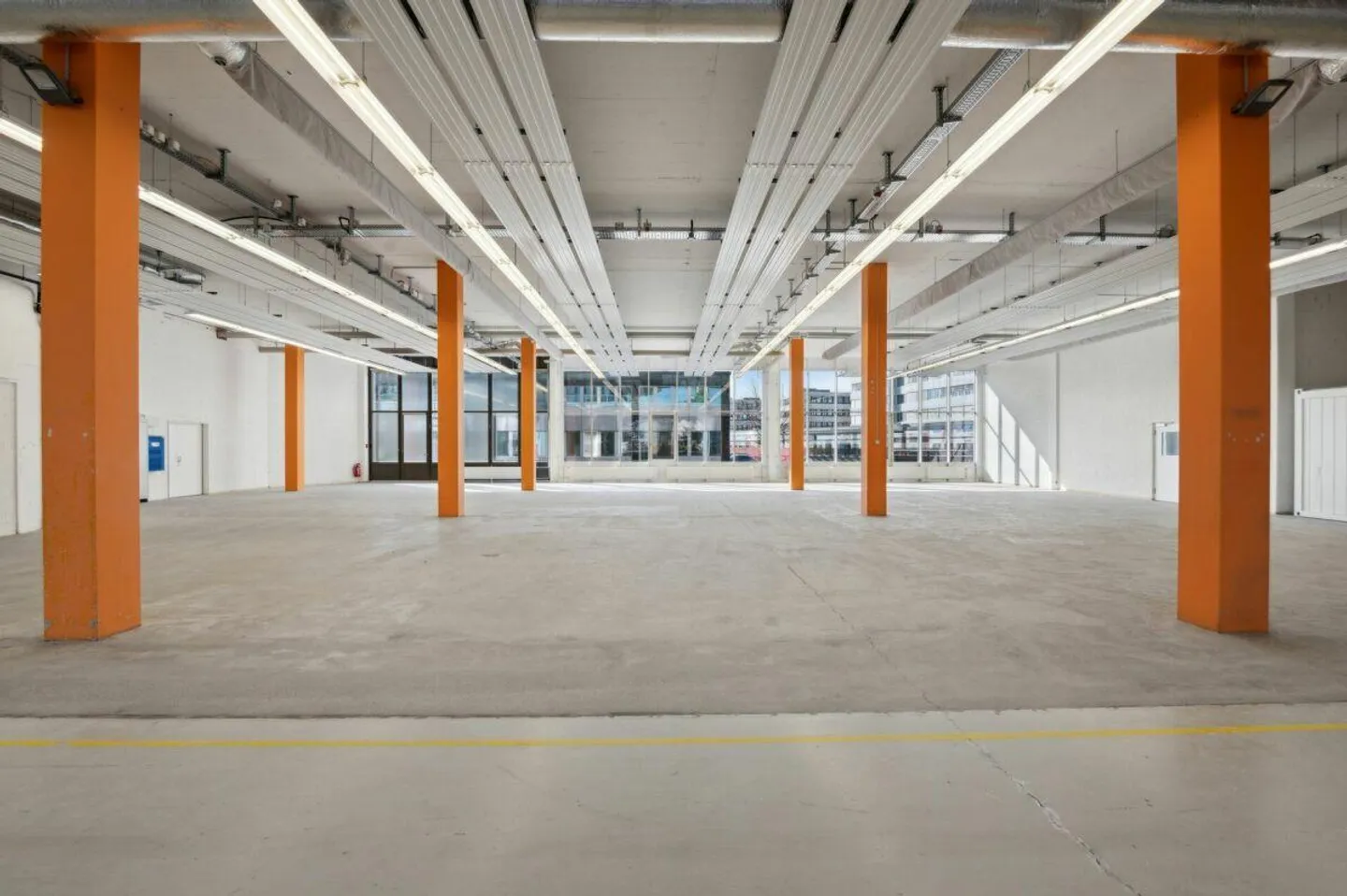 2,70m² di spazi commerciali moderni e di alta qualità al piano terra - Foto 8 di 11