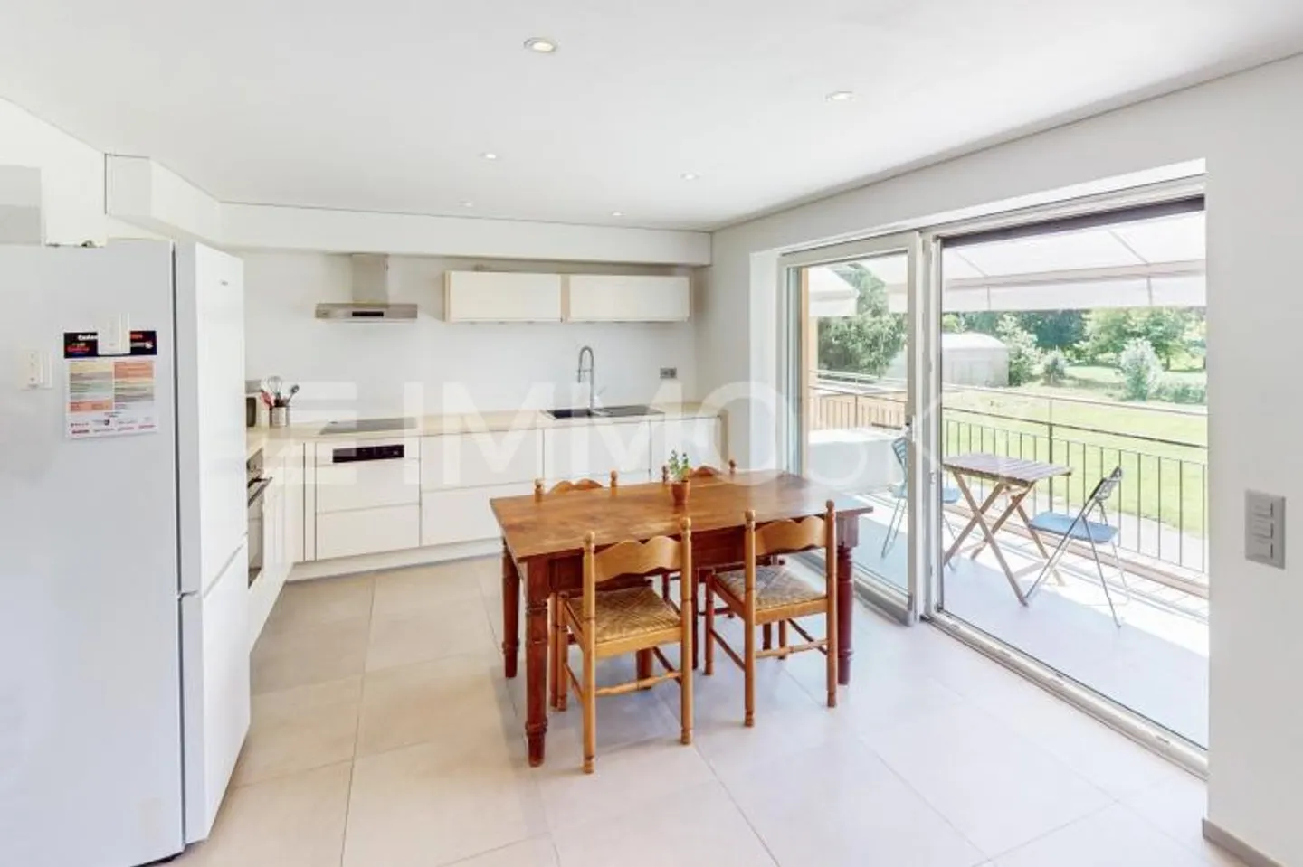 Pace e tranquillità, lontano dal traffico cittadino - Foto 4 di 6