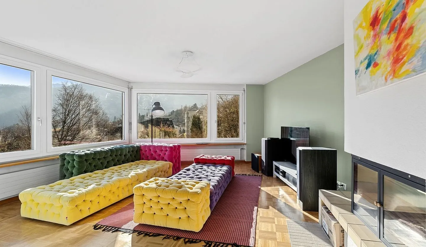 LIGHT, VIEW AND QUALITY OF LIFE – LIVING ON THE SUNNY SIDE WITH TAX ADVANTAGE ***** - Photo 7 of 13