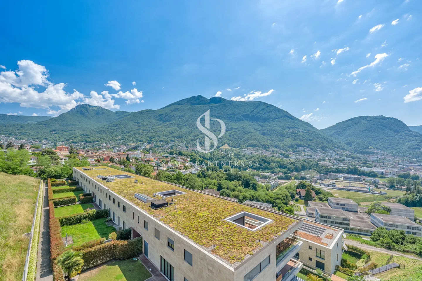 Penthouse moderne avec grande terrasse - Photo 14 sur 14