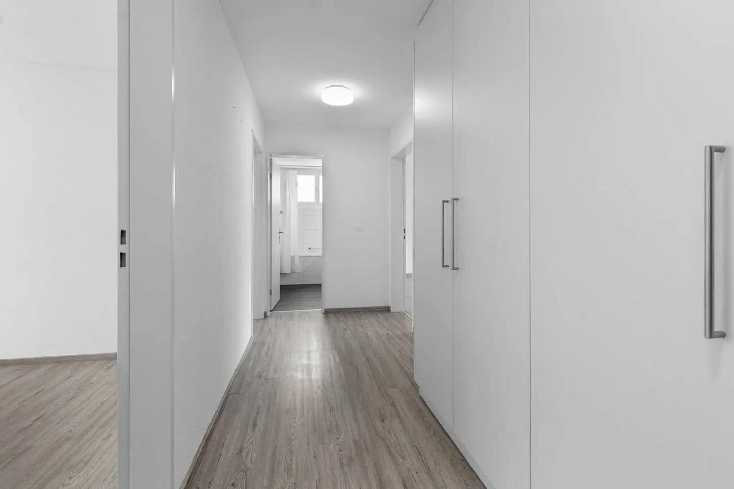 Appartement spacieux 3.5 pièces - Photo 2 sur 13