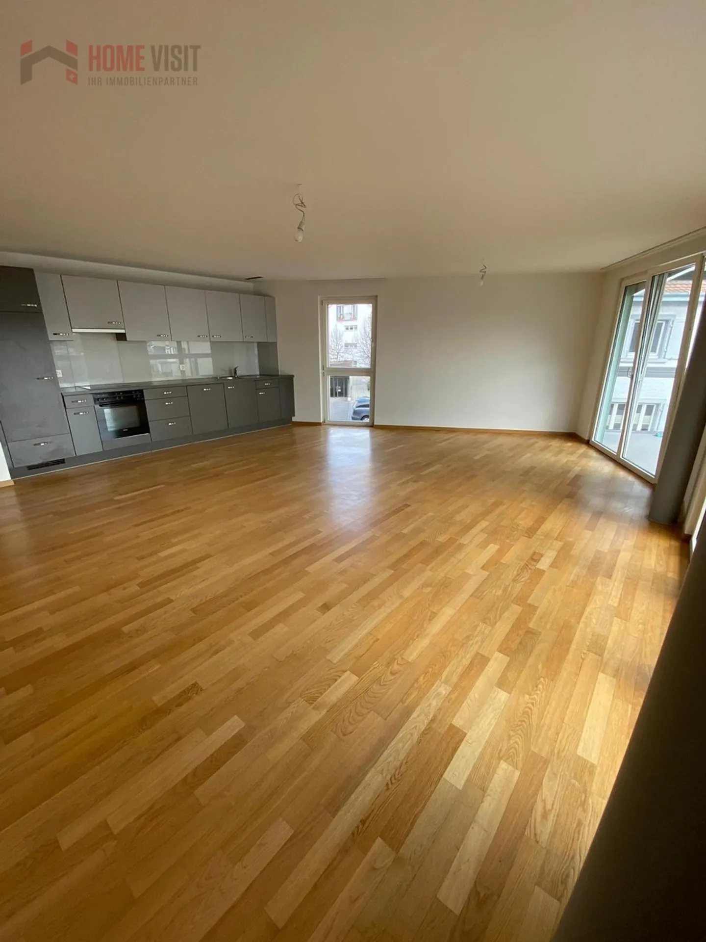 Appartamento moderno 4.5 locali a Dornach - Foto 1 di 7