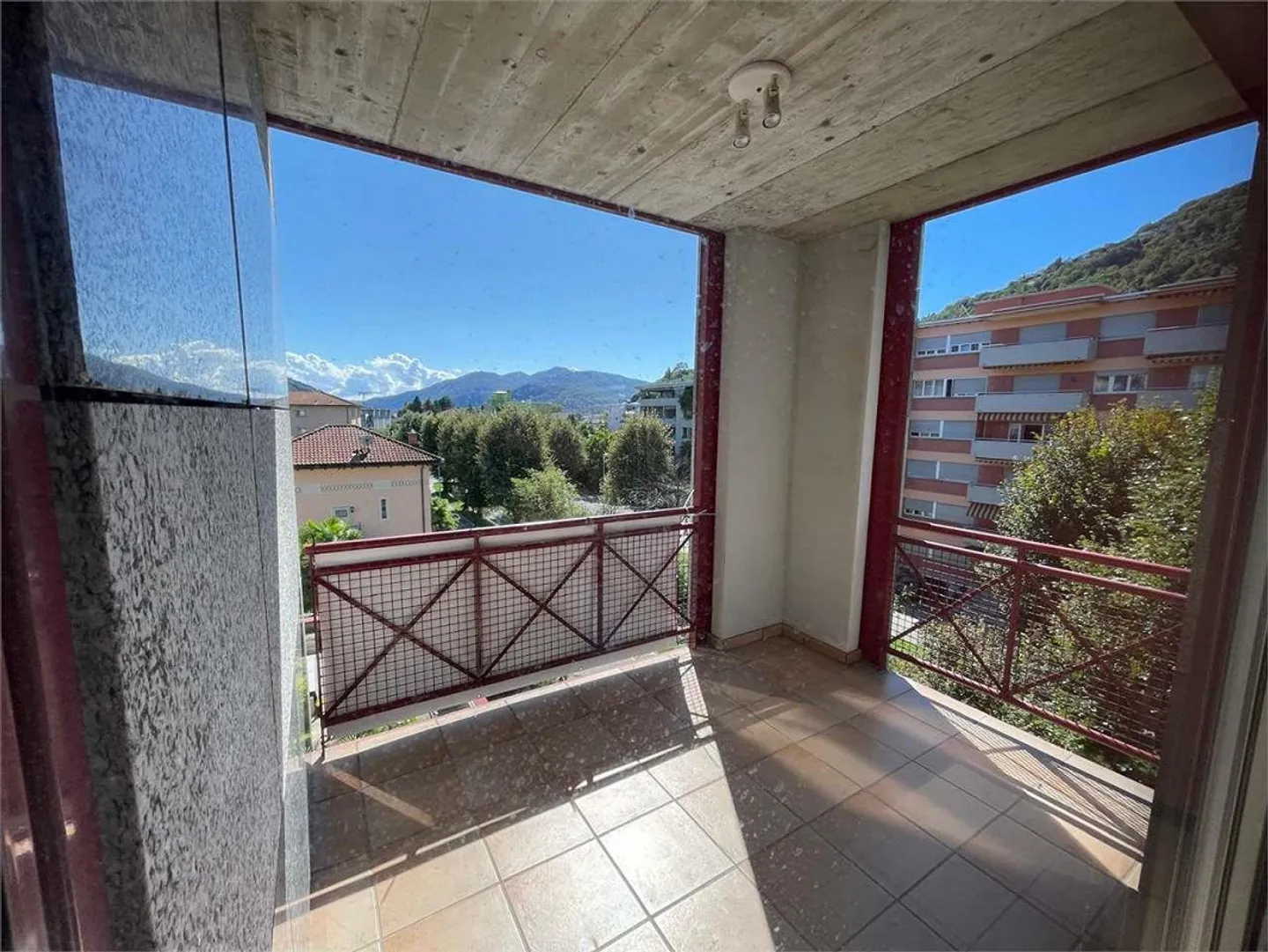 Zu vermieten Wohnung 3.5 Zimmer in Agno - Foto 1 von 4