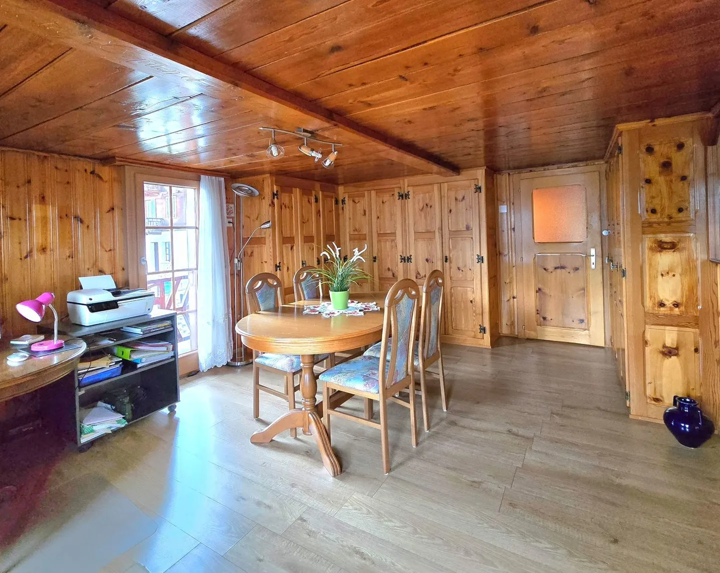 Charmantes Wohnung mit Terrasse, Panoramablick und Garage in St-Martin, Val d'Hérens - Photo 12 of 24