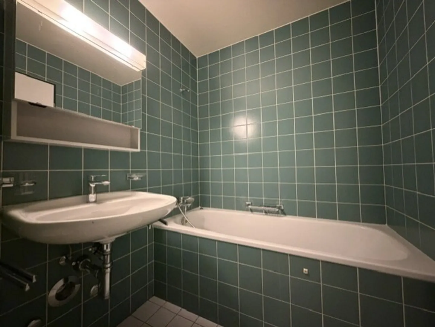 4 room apartment on the 2nd floor - Photo 6 of 10