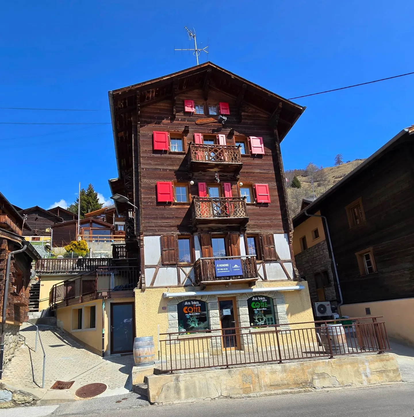 Charmantes Wohnung mit Terrasse, Panoramablick und Garage in St-Martin, Val d'Hérens - Photo 24 of 24