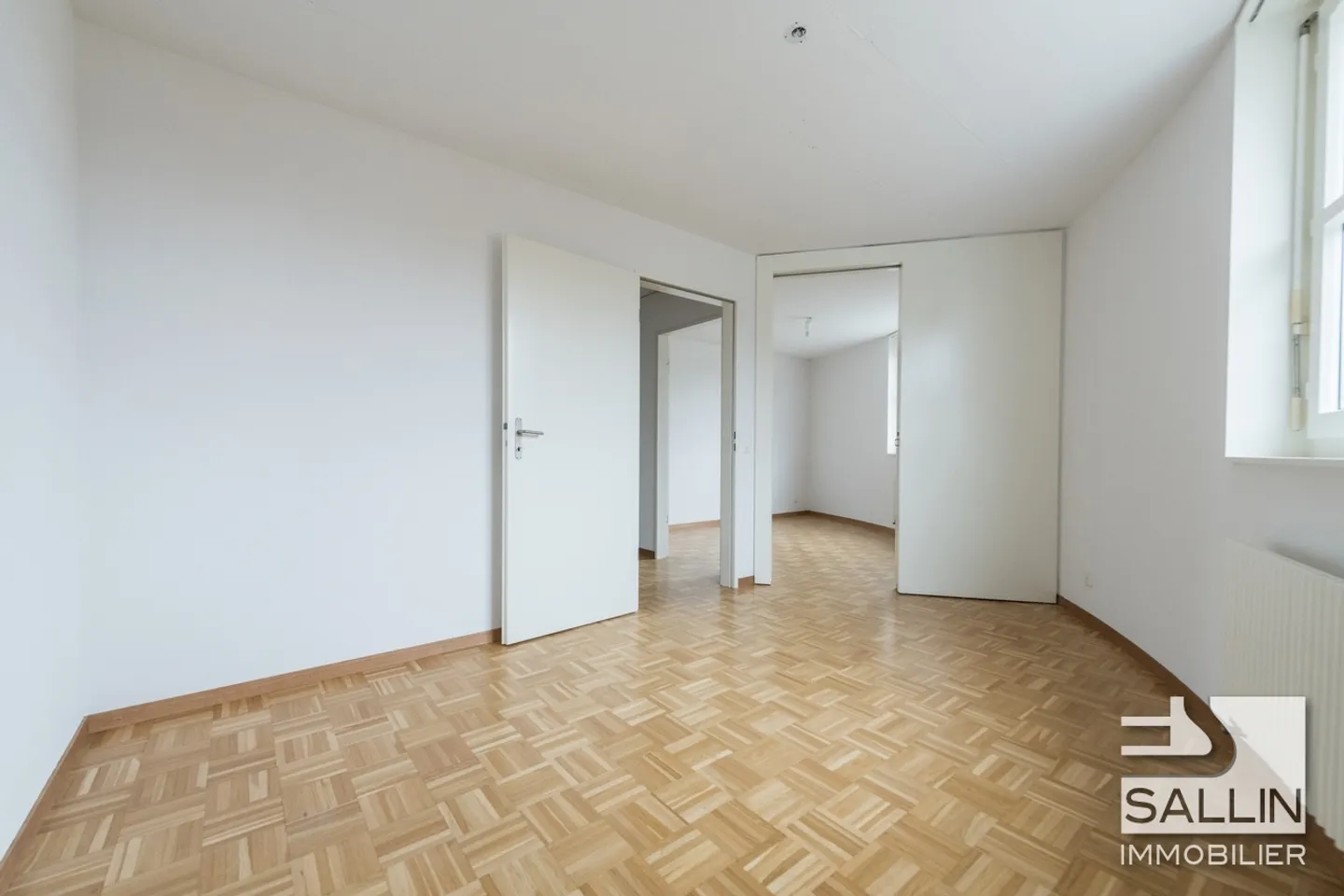Apartment with 4 rooms - Photo 13 of 21