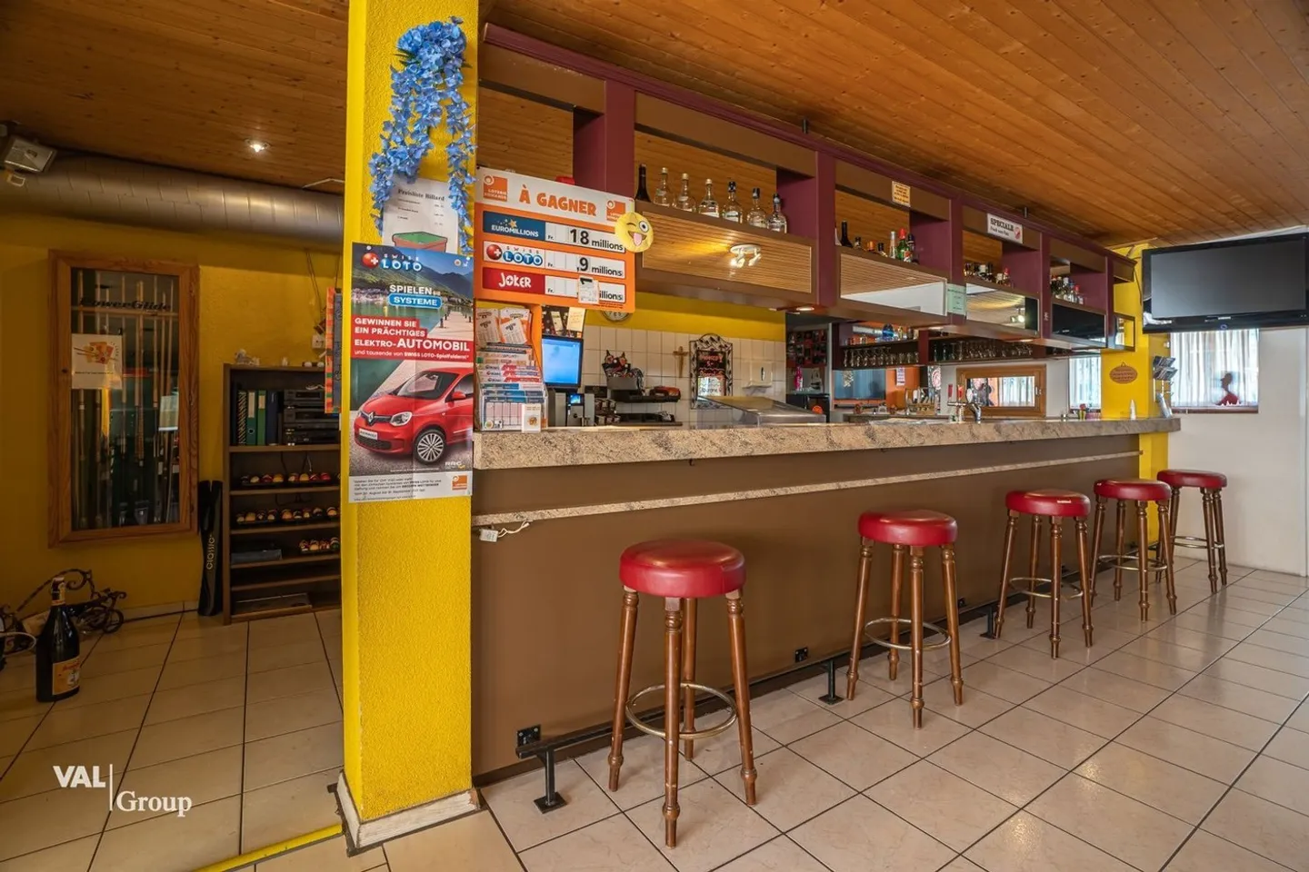 Restaurant à louer dans un bon emplacement - Photo 6 sur 13